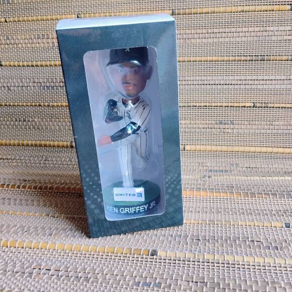 Ken Griffey Jr. Chicago White Sox Sunday Collector’s Bobblehead SGA 2025 - Picture 7 of 7